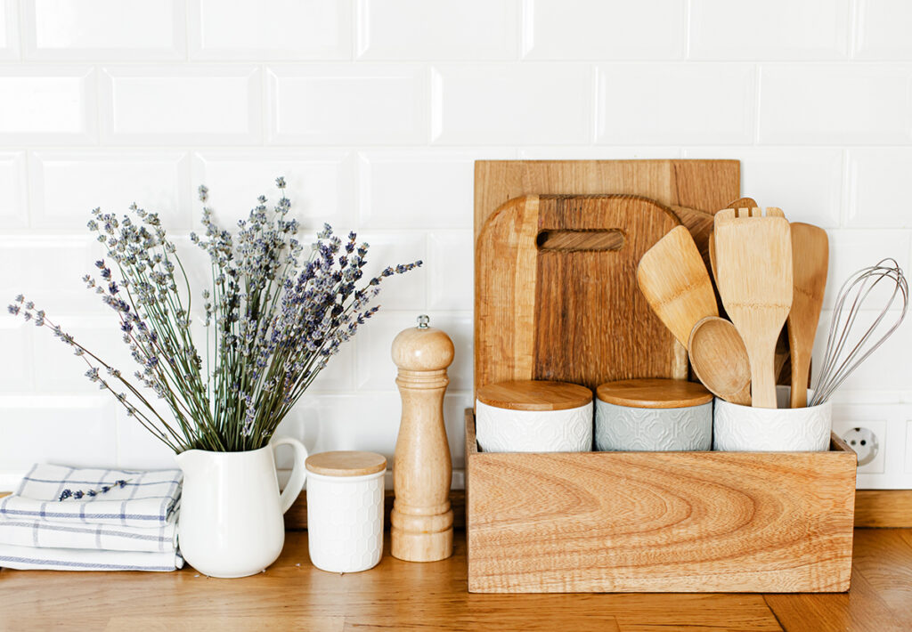 Muebles mago Castellón ofrece complementos de cocina en Cabanes.